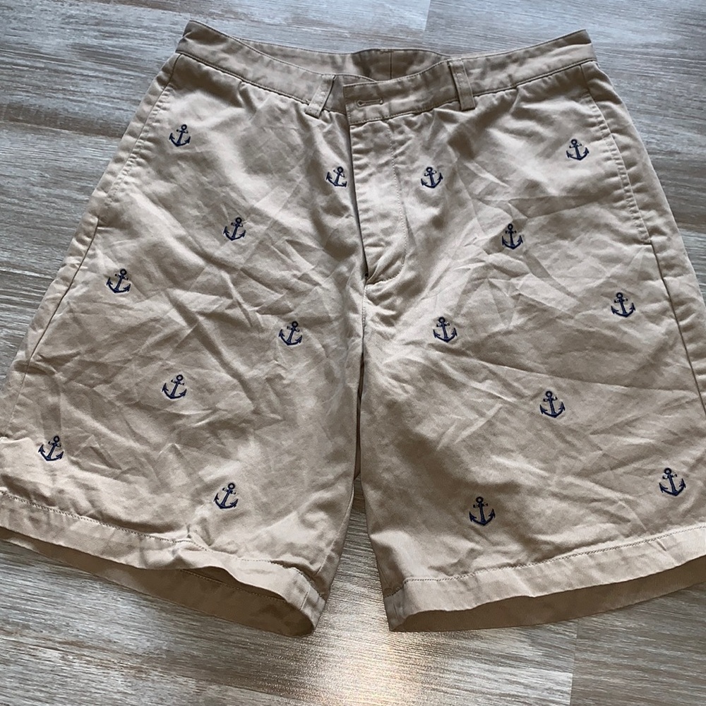 Vineyard Vines Anchor Khaki shorts NEVER WORN!